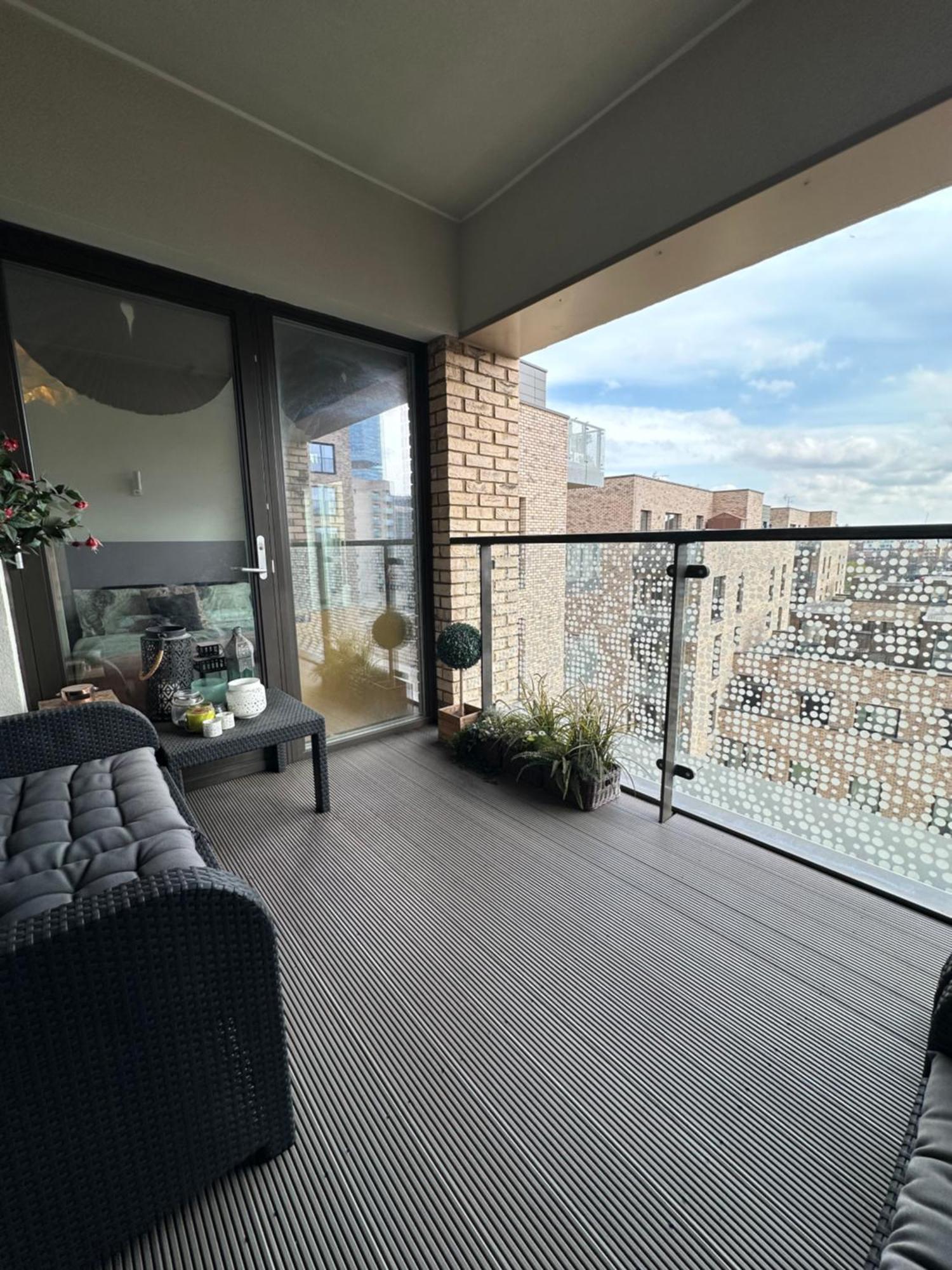 Luxury 3 Bedroom Flat In Stratford, Londres Exterior foto
