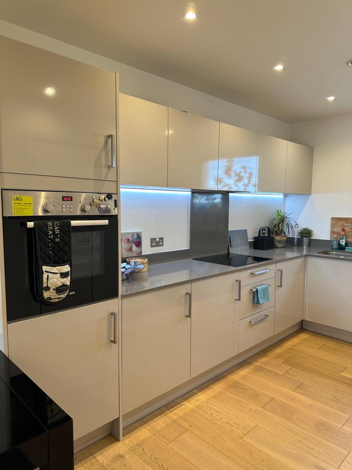 Luxury 3 Bedroom Flat In Stratford, Londres Exterior foto