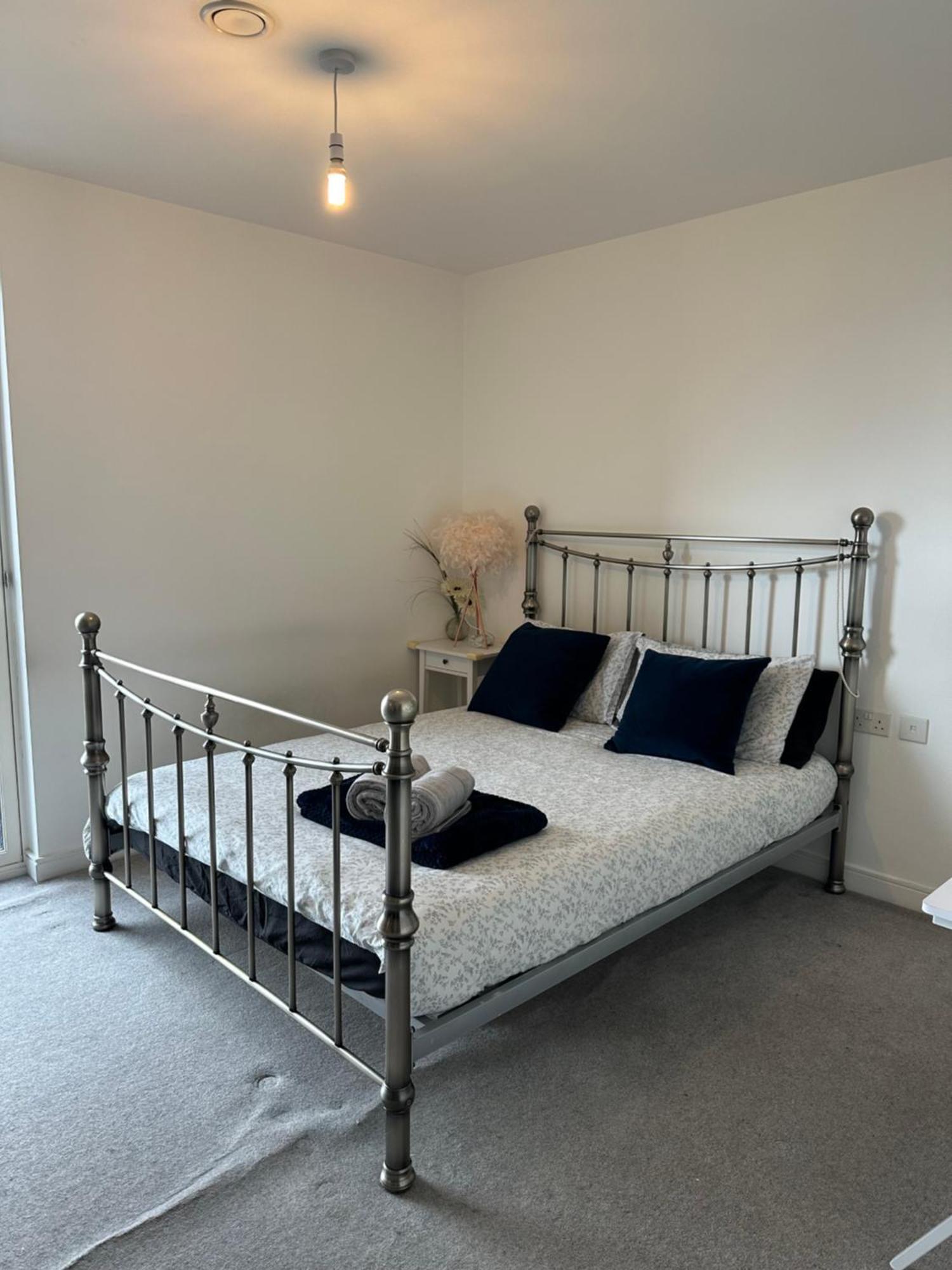 Luxury 3 Bedroom Flat In Stratford, Londres Exterior foto
