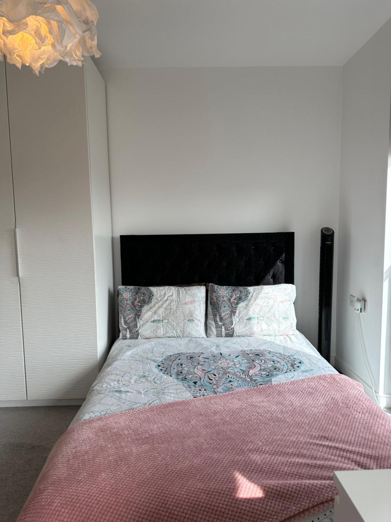 Luxury 3 Bedroom Flat In Stratford, Londres Exterior foto