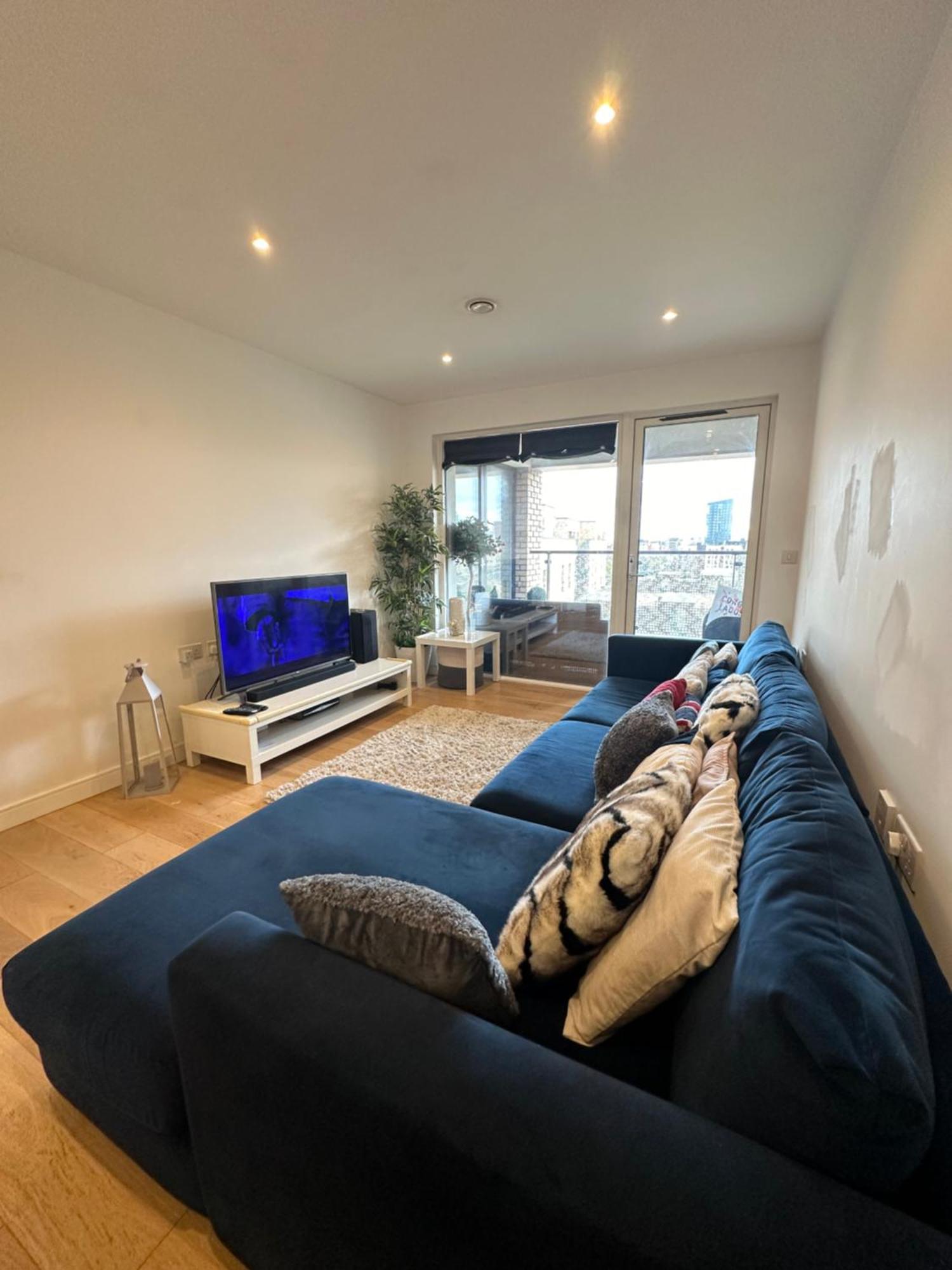 Luxury 3 Bedroom Flat In Stratford, Londres Exterior foto