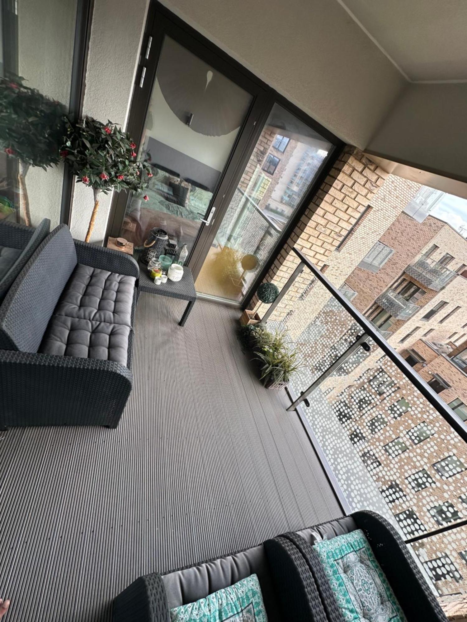 Luxury 3 Bedroom Flat In Stratford, Londres Exterior foto
